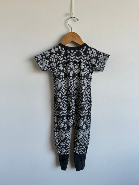 Bonds Black and White Short Sleeve Geometric Shape Wondersuit • 6-12 months