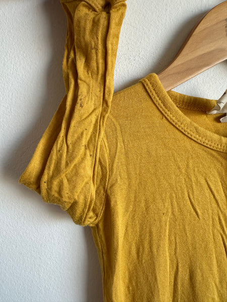 Kyte Baby Mustard Sleeper • 6-12 monrhs
