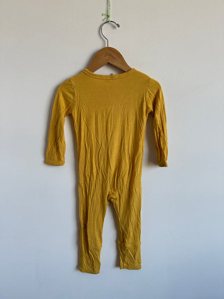 Kyte Baby Mustard Sleeper • 6-12 monrhs
