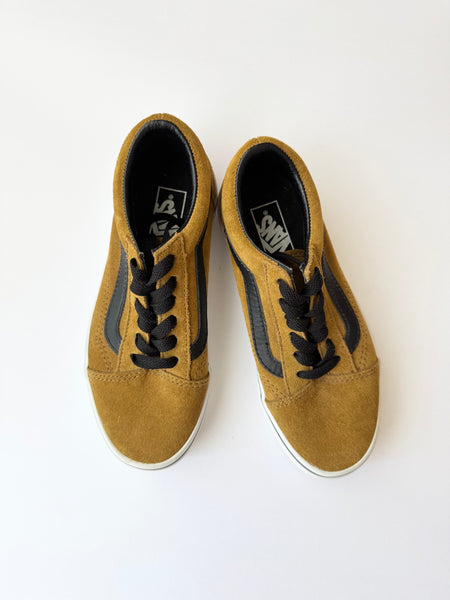 NEW Vans Low Top Brown Shoes • 1.5Y