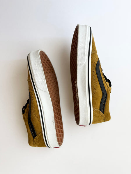 NEW Vans Low Top Brown Shoes • 1.5Y