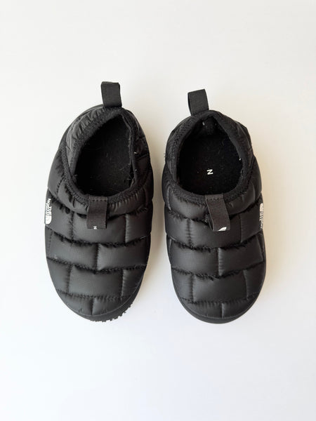 The North Face Thermoball Traction Mules Slippers • 1Y