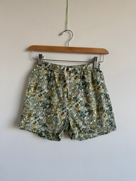 Petits Vilains Green Floral Light Cotton Shorts • 10-11 years