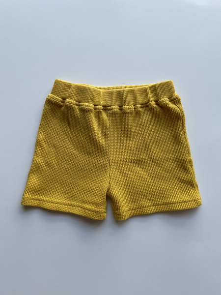 Alice and Ames 2pc Yellow Waffle Tank Set • 5 years