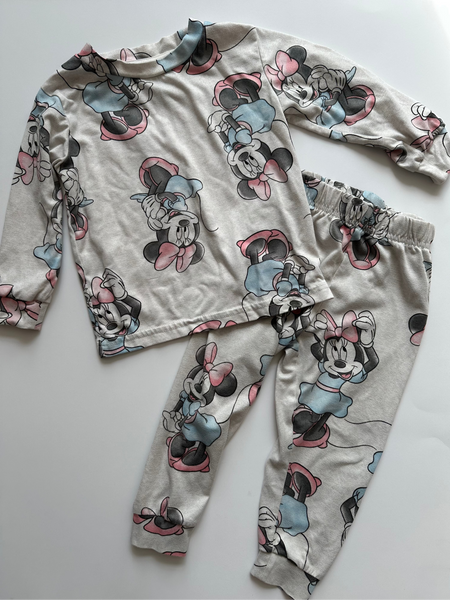 Disney Minnie 2pc Jammies • 2 years