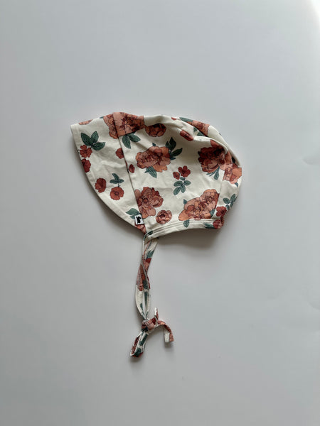 Little and Lively Poppy Bonnet • 2-4 years (child)