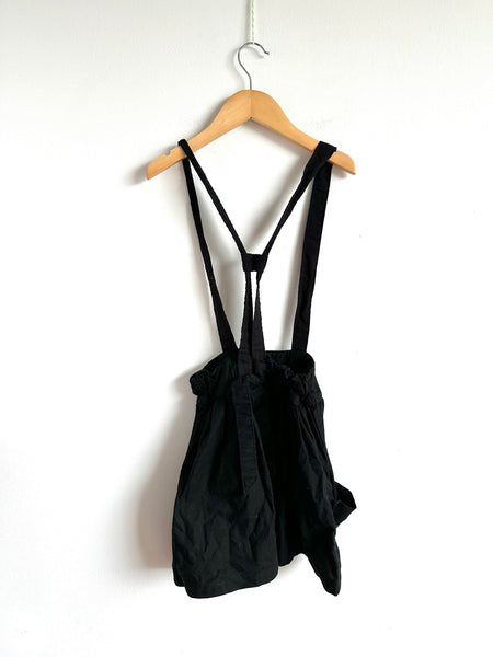 Nest and Nurture Black Suspender Skirt • 4 years