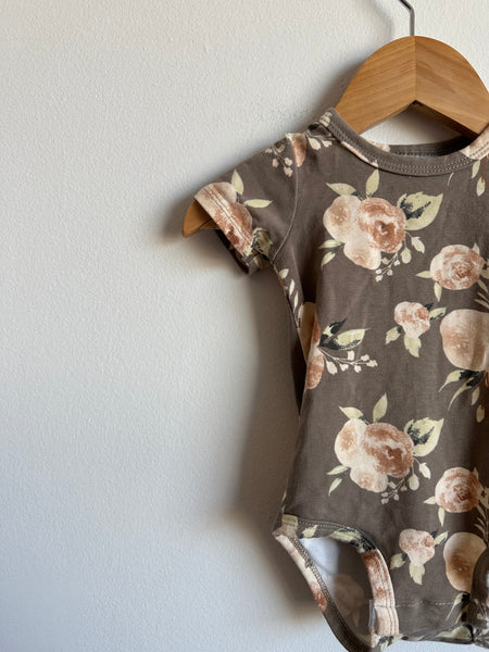 Jax and Lennon Grey Rose Floral Onesie • 0-6 months