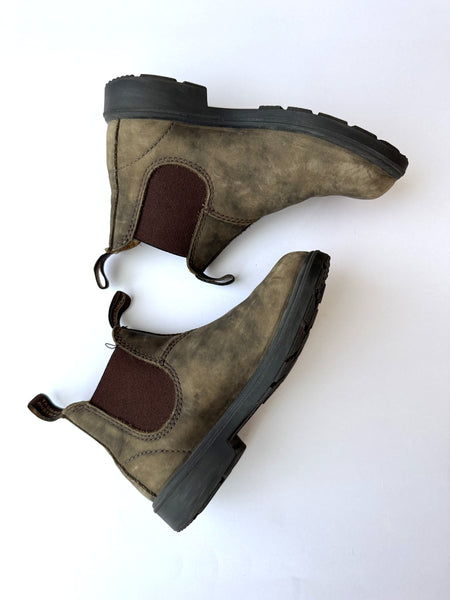 Blundstone Brown Leather Boots • 13 AUS / 1 US