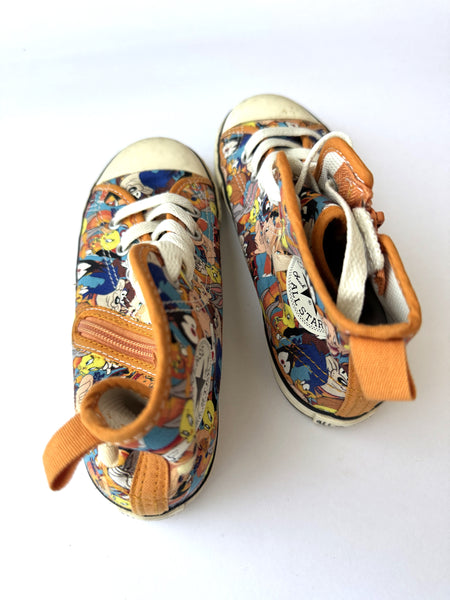 Converse x Looney Tunes High Top Sneakers • 13c