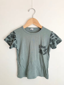 Little and Lively Palm Print Pocket T-Shirt • 3-4 years