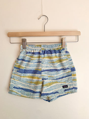 Patagonia Blue and Green Baggies Shorts • 4-5 years