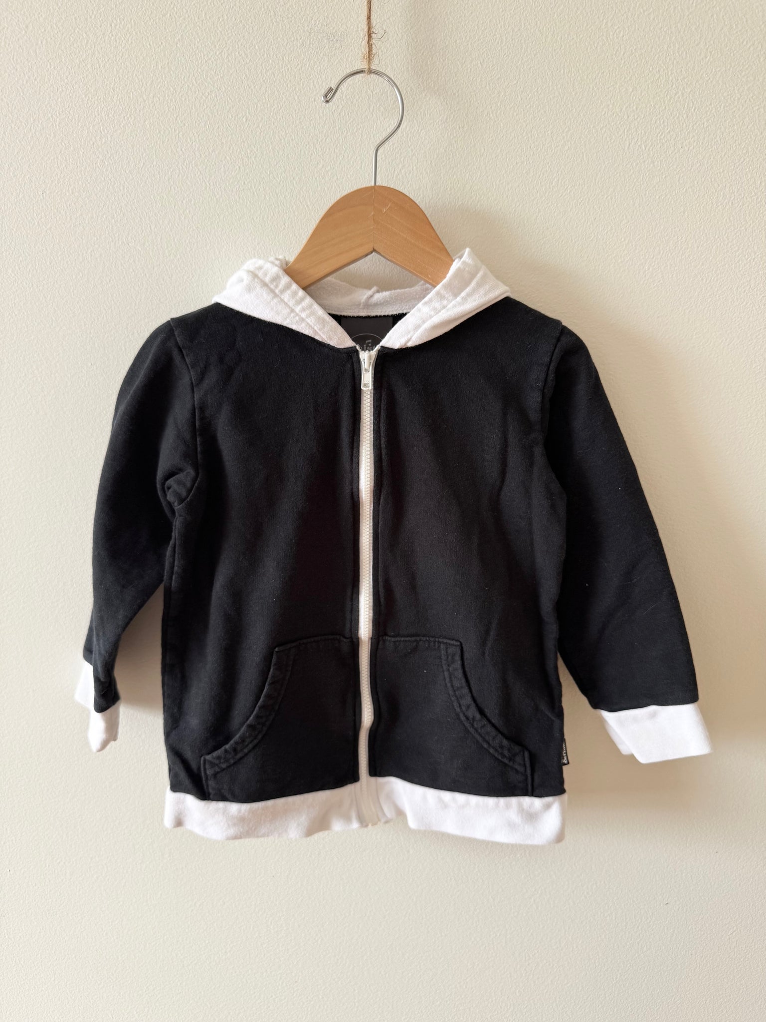 Whistle and Flute Panda Hooded Sweatshirt • 3-4 years