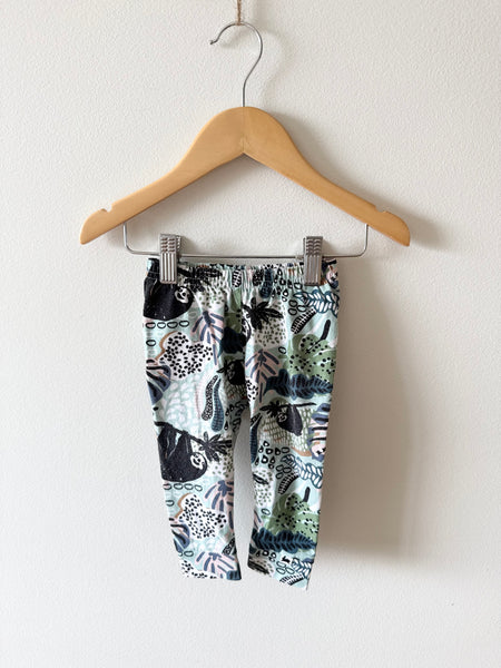 Little and Lively Sloth Leggings • 6-12 months