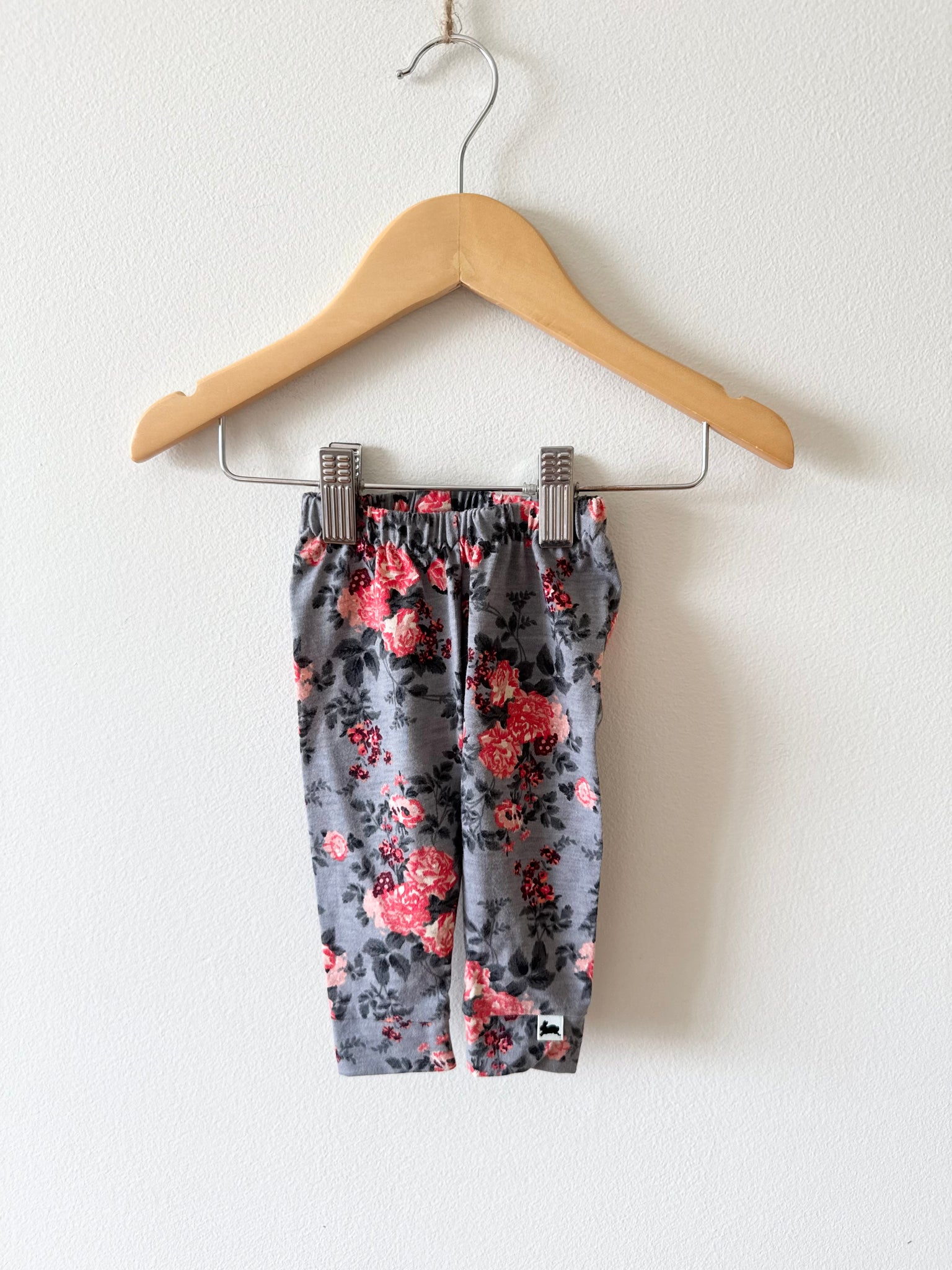 Little and Lively Grey Floral Leggings • 0-3 months