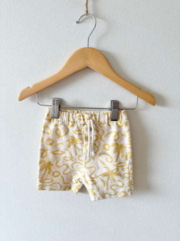 Zara Yellow and Cream Patterned Shorts • 3-12 months