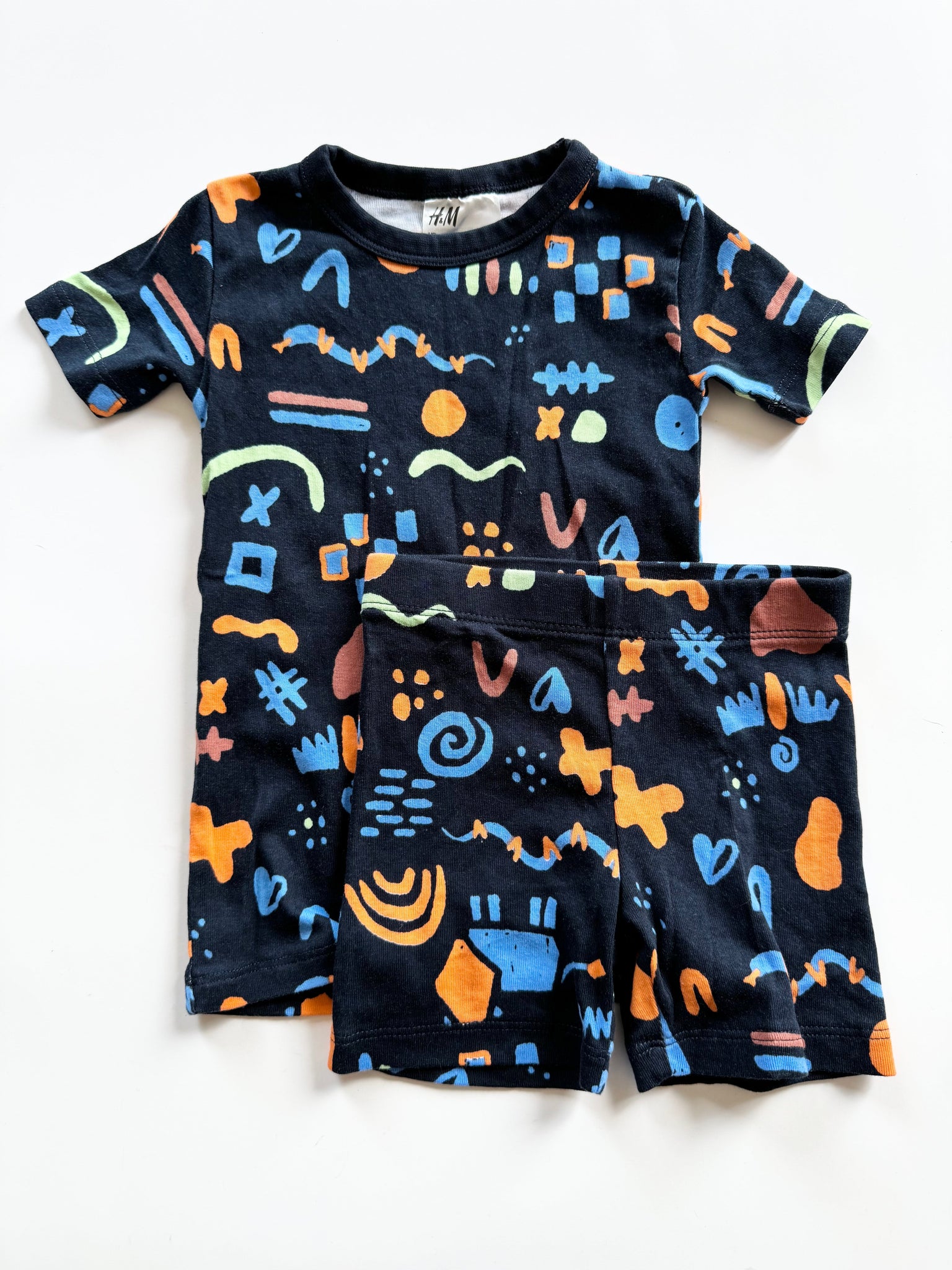 H&M Navy Shapes 2pc Jammie Set • 4 years