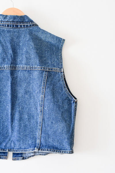 Vintage Nevada Denim Vest • 8-10 years