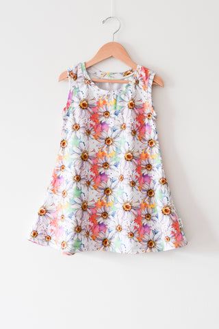 Small Shop Daisy Swing Dress • 6-8 years