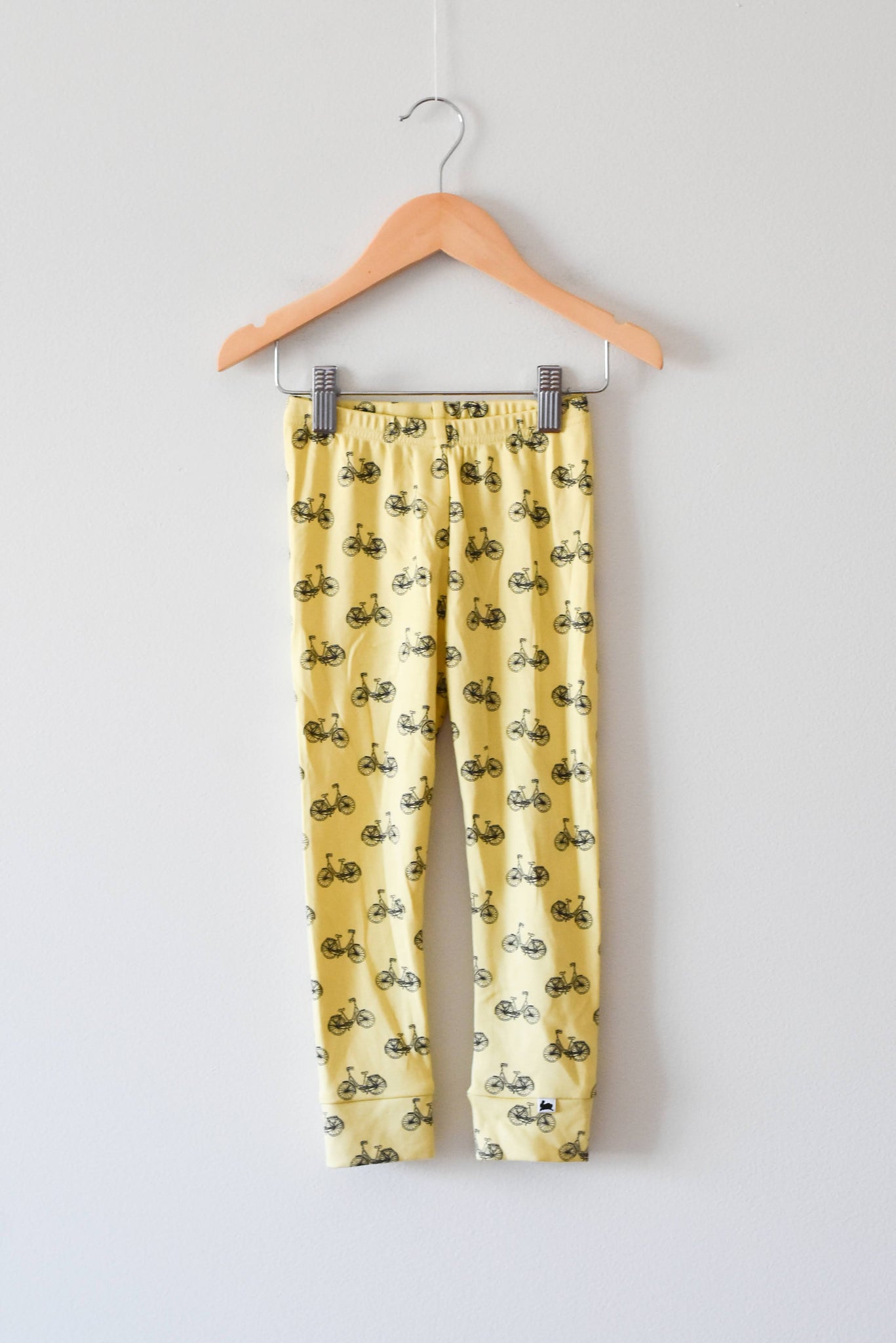 Little and Lively Leggings • 3 years