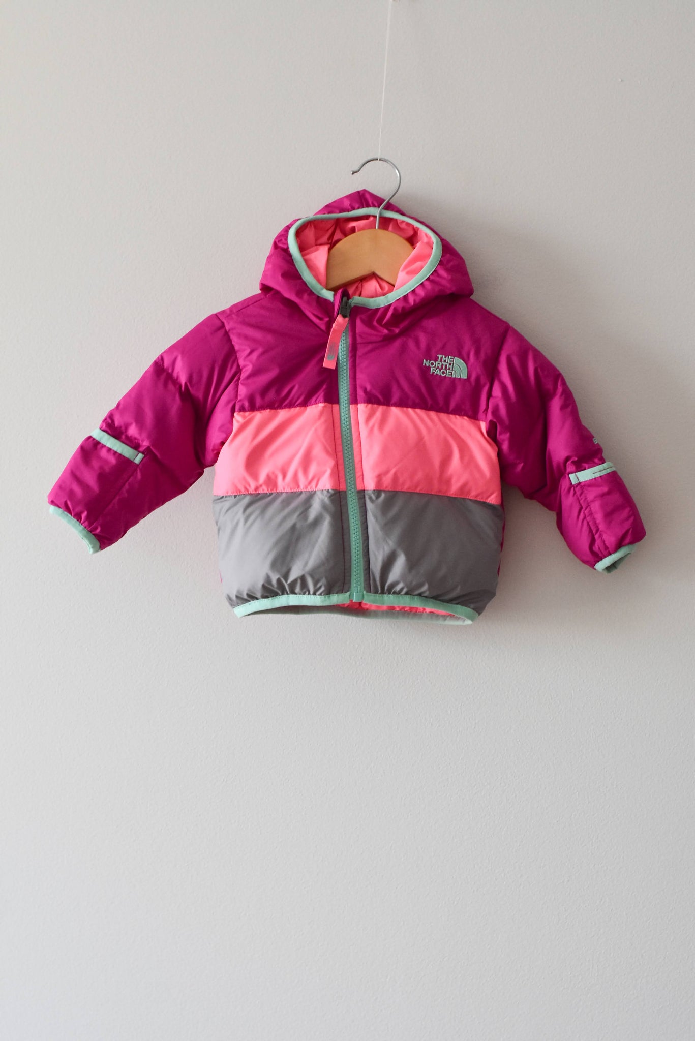 North Face Jacket • 3-6 months