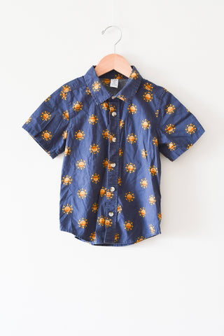 Old Navy Button Down Shirt • 4 years