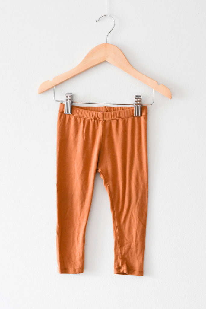 Kids clearance orange leggings